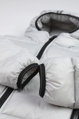 Canada Goose White Stripe Detail Hooded Quilted Puffer Jacket