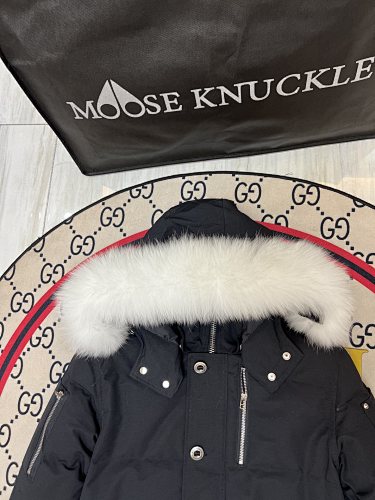 Moose Knuckles Black Plush-Trim Hooded Quilted Parka