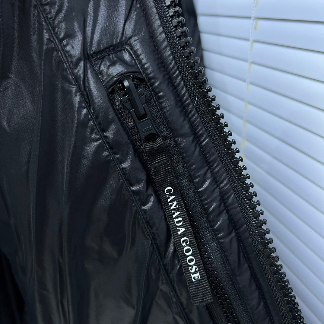 Canada Goose Black Logo Patch Hooded Puffer Jacket