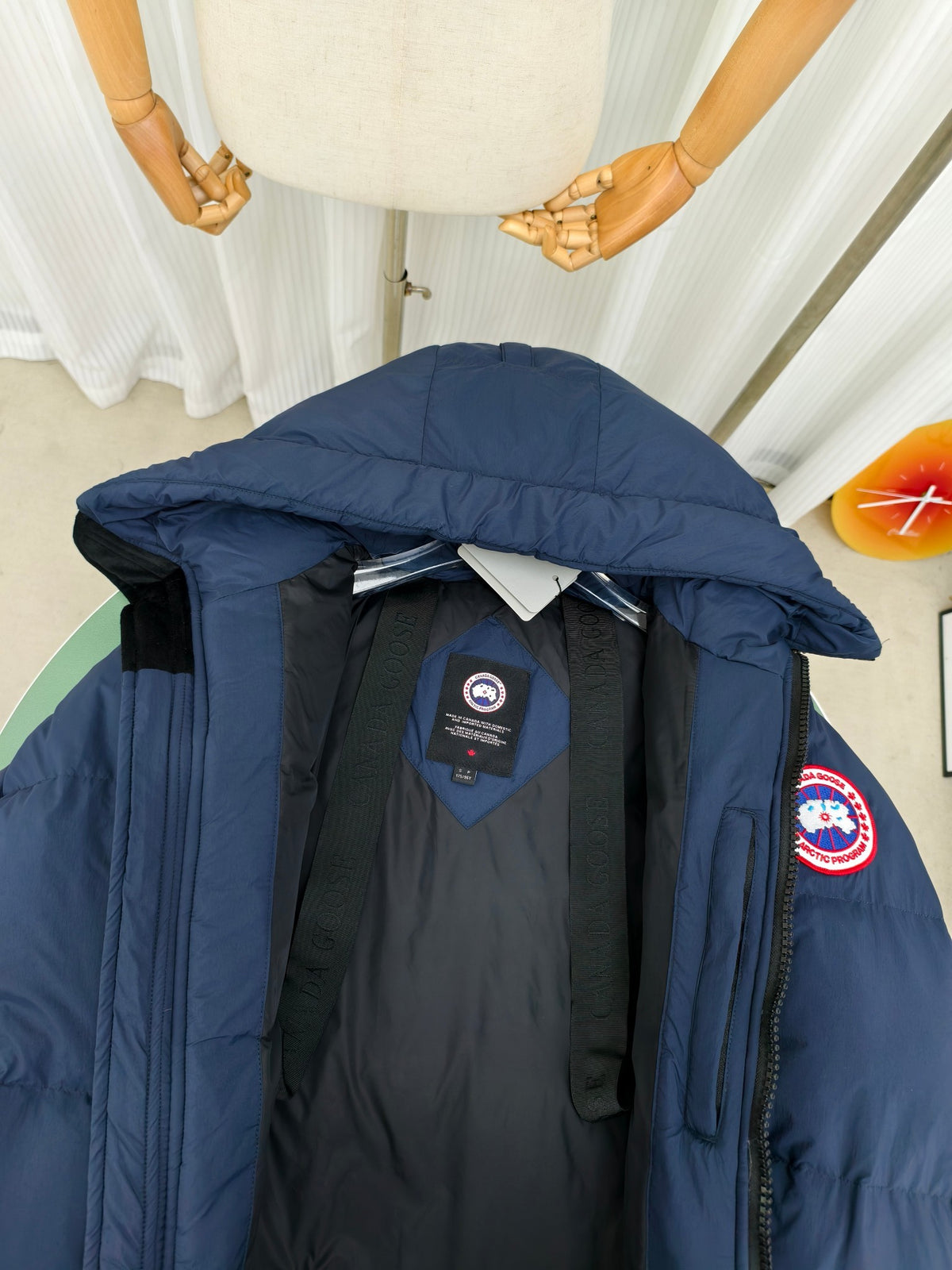 Canada Goose Navy Blue Hooded Wide-Quilt Puffer Jacket