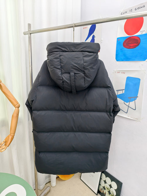 Canada Goose Black Hooded Wide-Quilt Puffer Jacket