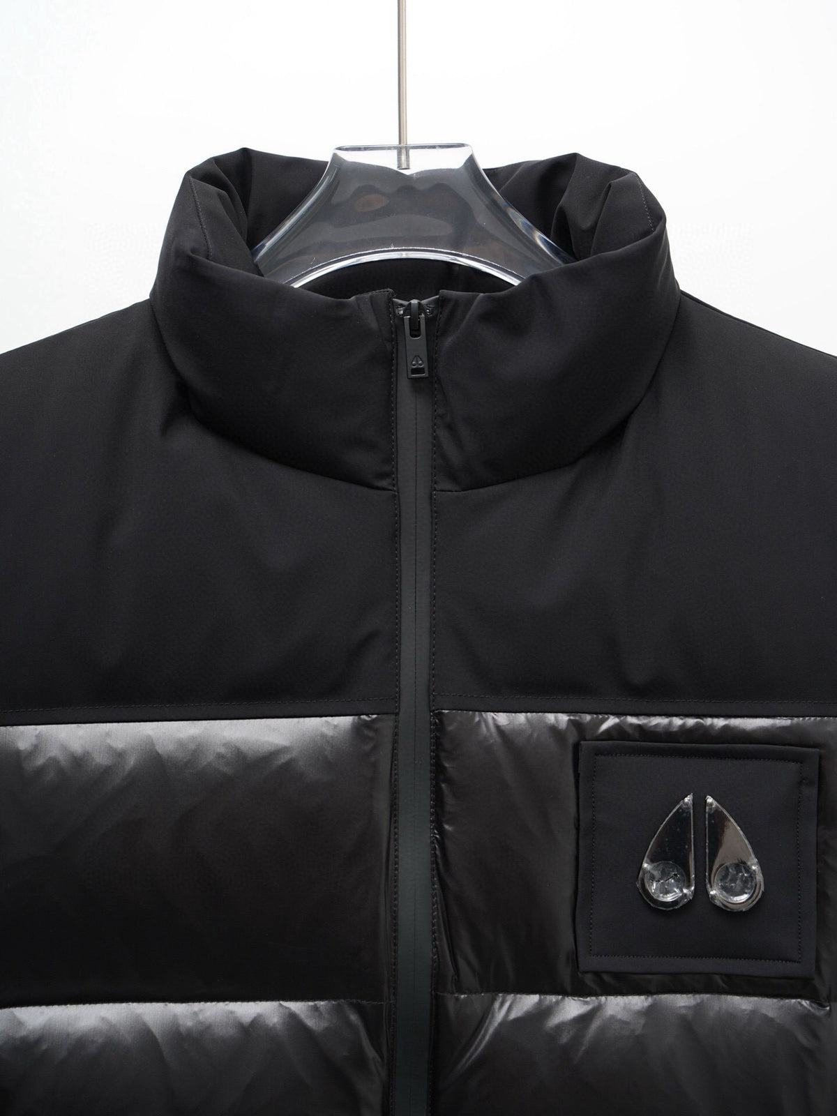 Moose Knuckles Black Mixed Finish Quilted Puffer Vest