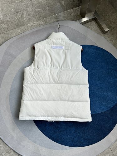 Canada Goose White Tonal Logo Quilted Puffer Vest
