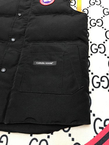 Canada Goose Black Logo Patch Quilted Puffer Vest