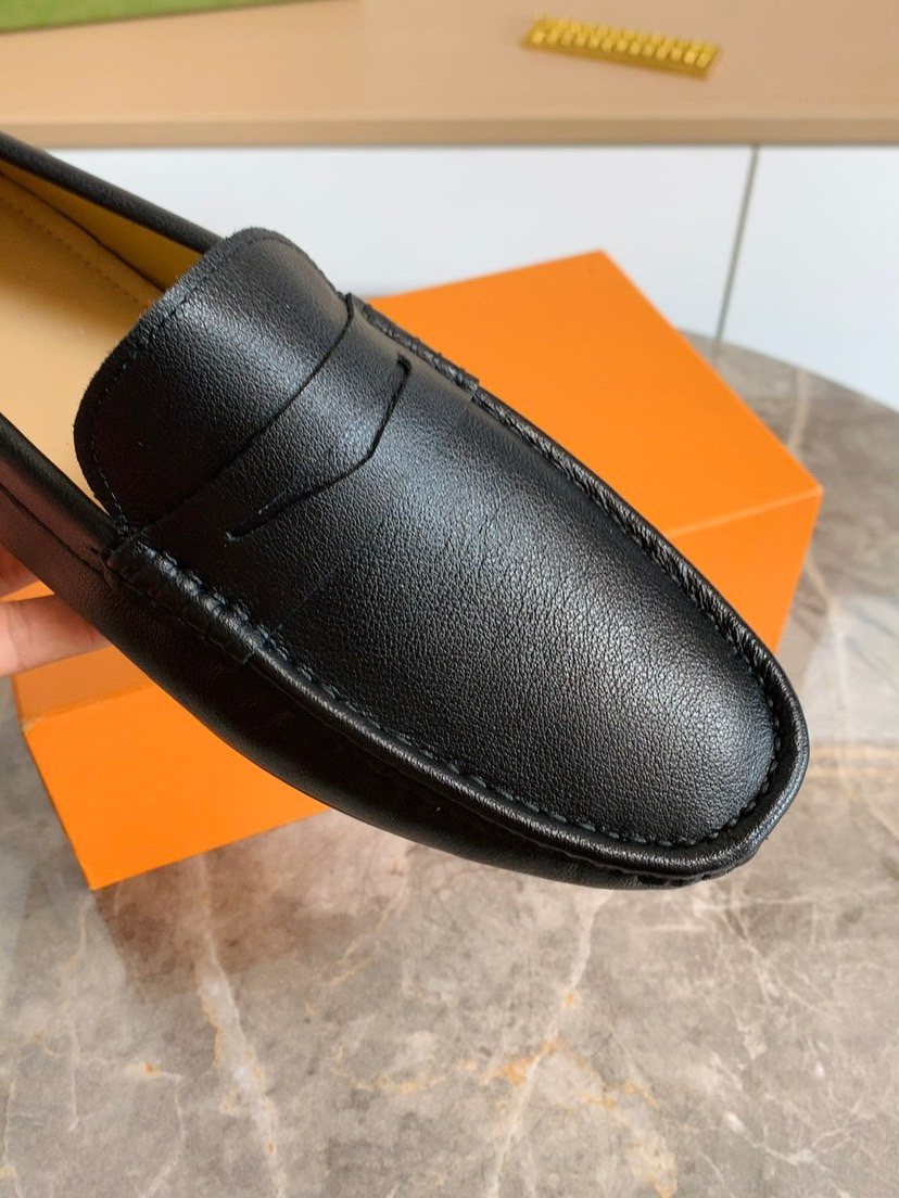 Louis Vuitton Men's Black Moc-Toe Loafers