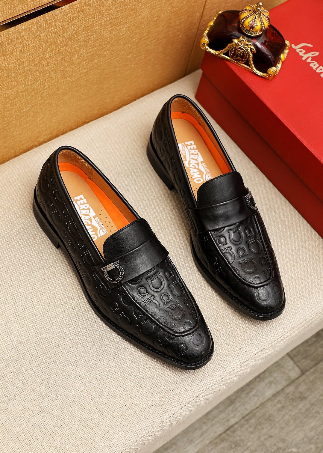 Ferragamo Men's Embossed Buckle Loafers